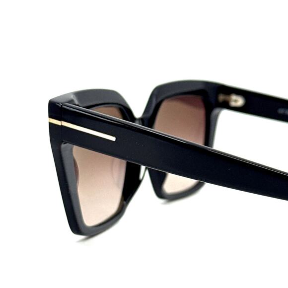 New, TOM FORD Winona Sunglasses TF1030 01Z Authentic main image 11